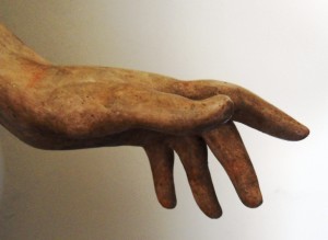 Ángel lampadario. Detalle