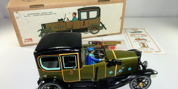 La marca Payá: juguetes y coches de hojalata de nuestra infancia y que ahora son objetos de colección